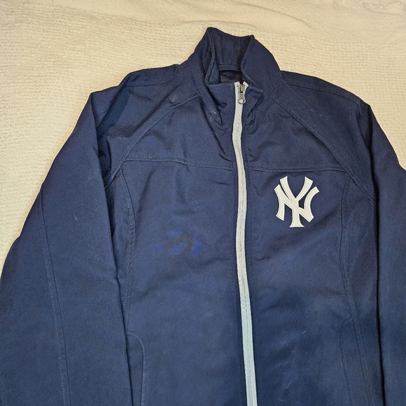 New York Yankees MLB SMALL Jacket Woman's Jacket Soft Shell Genuine - Picture 14 of 14